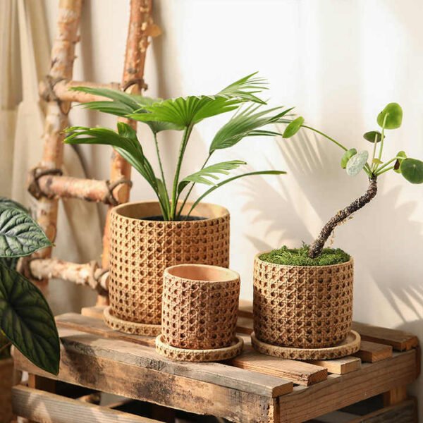 H5ee76688c93d417e8825ea8729787504T.jpg_720x720q50.jpg Vintage Checkered Cement Flower Planter