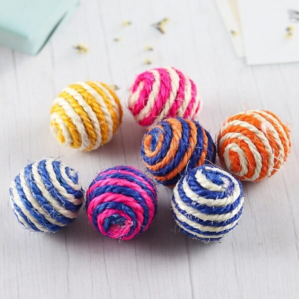 555378217 Feathered Sisal Cat Scratching Ball