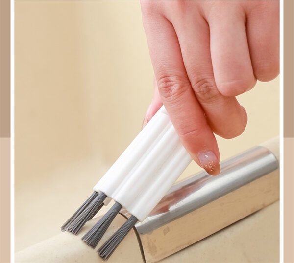 Crevice Cleaning Brush