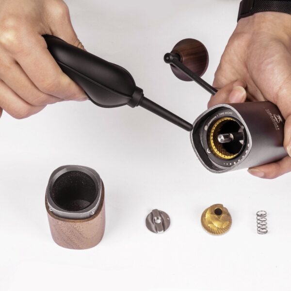 565349632 Coffee Powder Cleaning Air Blow