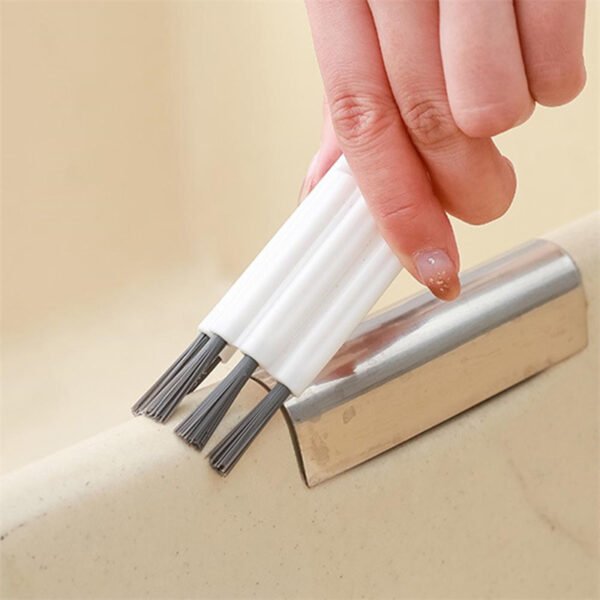 Crevice Cleaning Brush