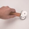 568461058 Wooden Handle Double Wheel Round Roller Knife