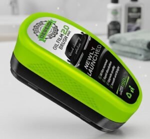 Car Glass Oil Film Remover with Sponge Cleaning Brush, Ideal for Front Inner Windshield Cleaning Car Glass Oil Film Remover with Sponge Cleaning Brush